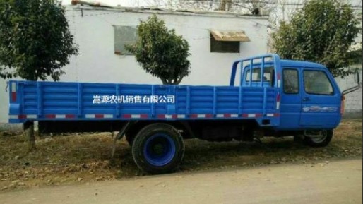 模拟农场19农用五轮车MOD下载